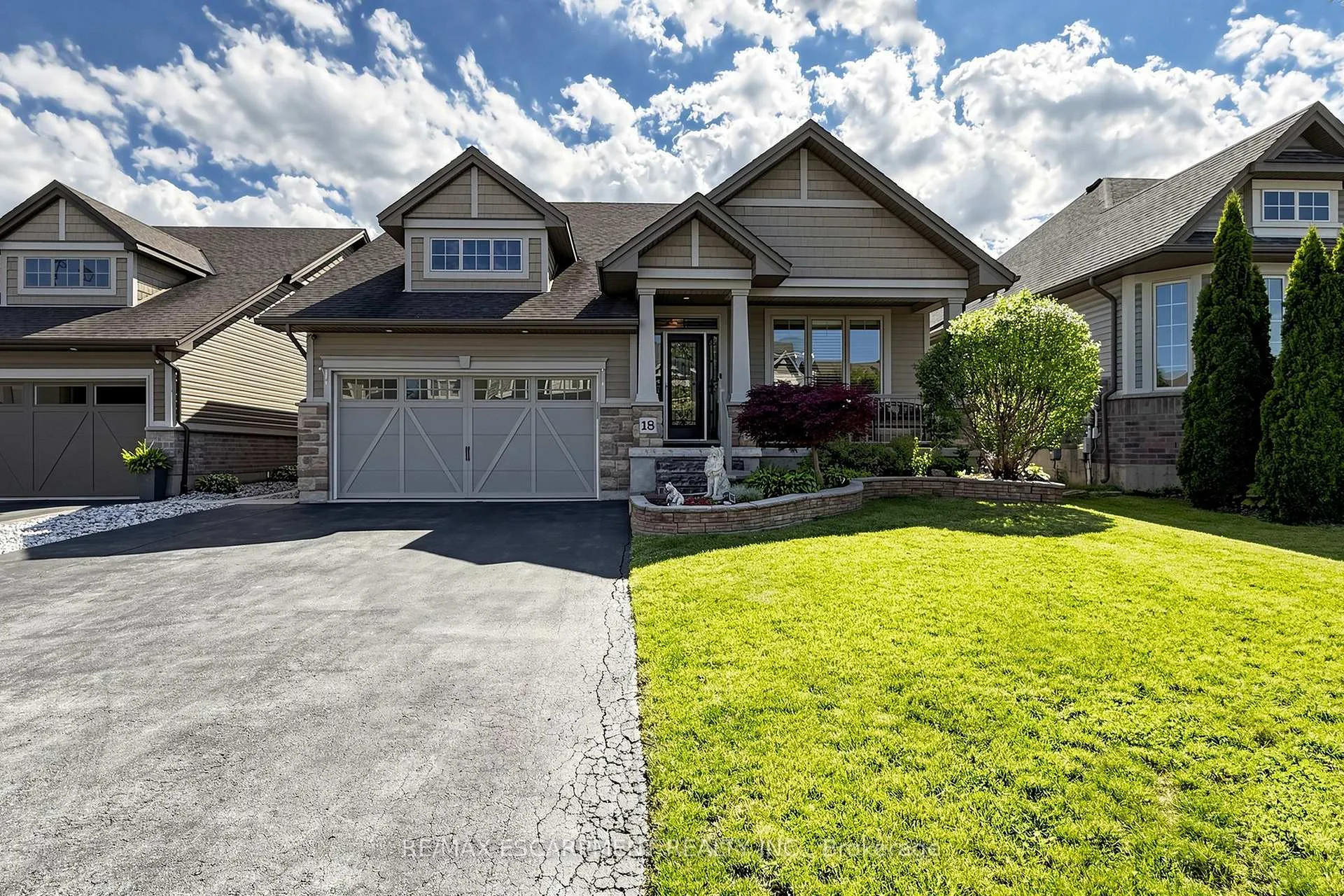 Photo 4 of 18 Gateway Avenue, West Lincoln, Smithville — HOMEH