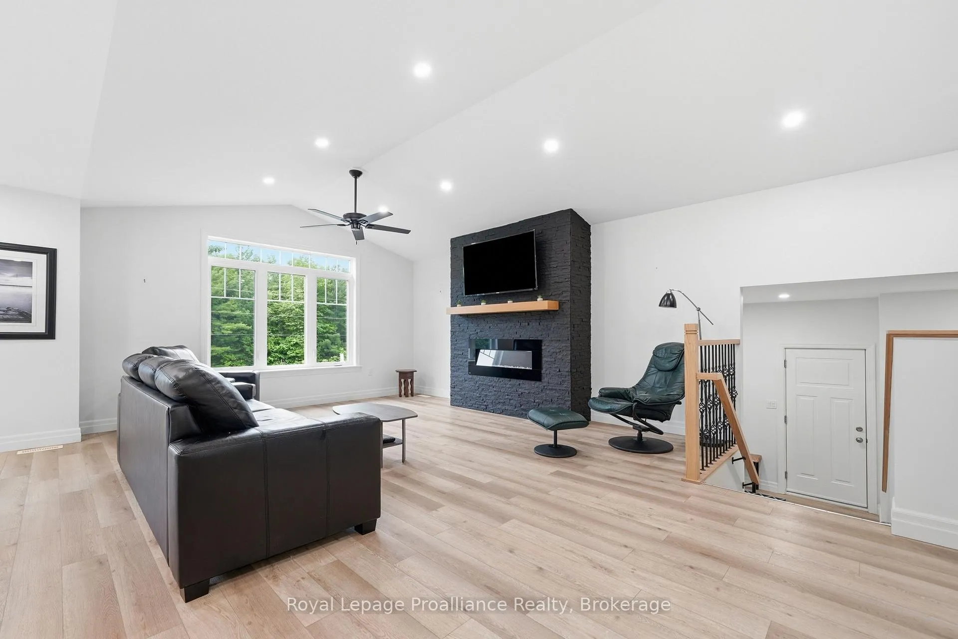Photo 9 of 1258 Springbrook Road, Stirling-Rawdon, Rawdon Ward — HOMEH