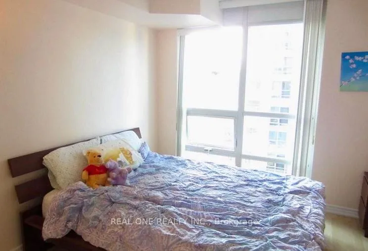 Photo 8 of Unit 1713, 761 Bay Street, Toronto, Bay Street Corridor — HOMEH