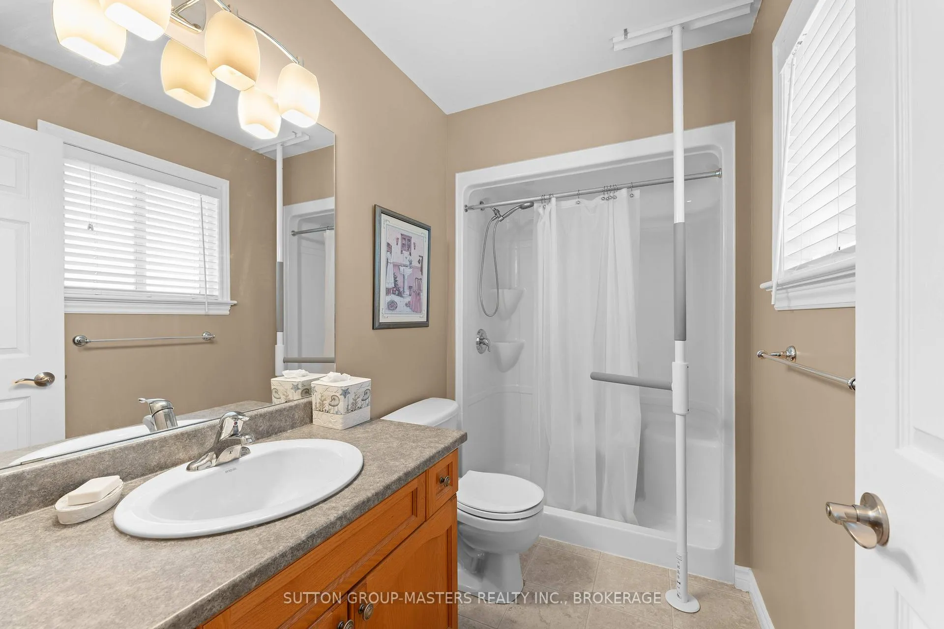Photo 13 of 186 Kildare Avenue, Loyalist, Amherstview — HOMEH