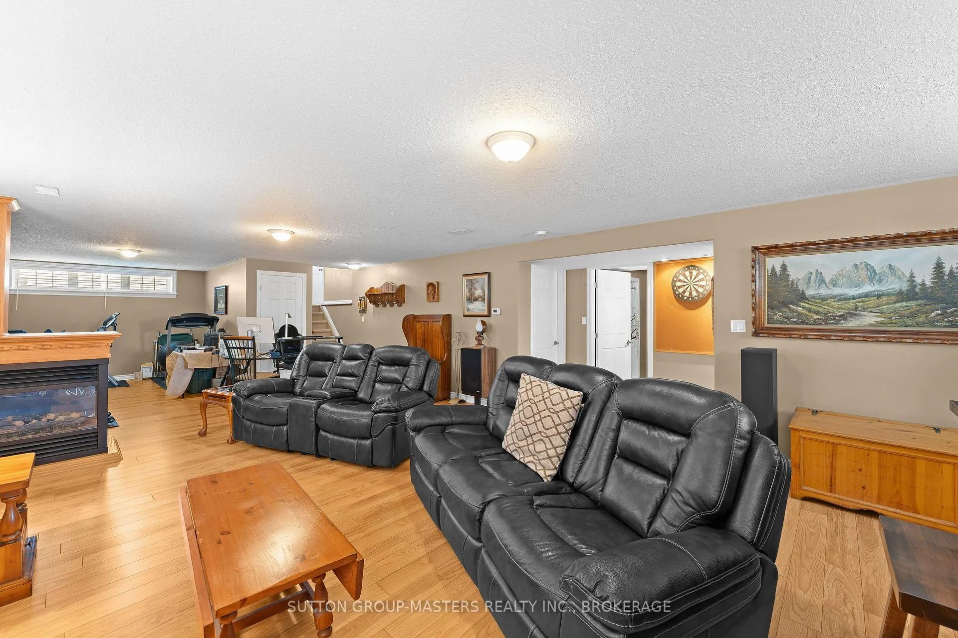 Photo 26 of 186 Kildare Avenue, Loyalist, Amherstview — HOMEH
