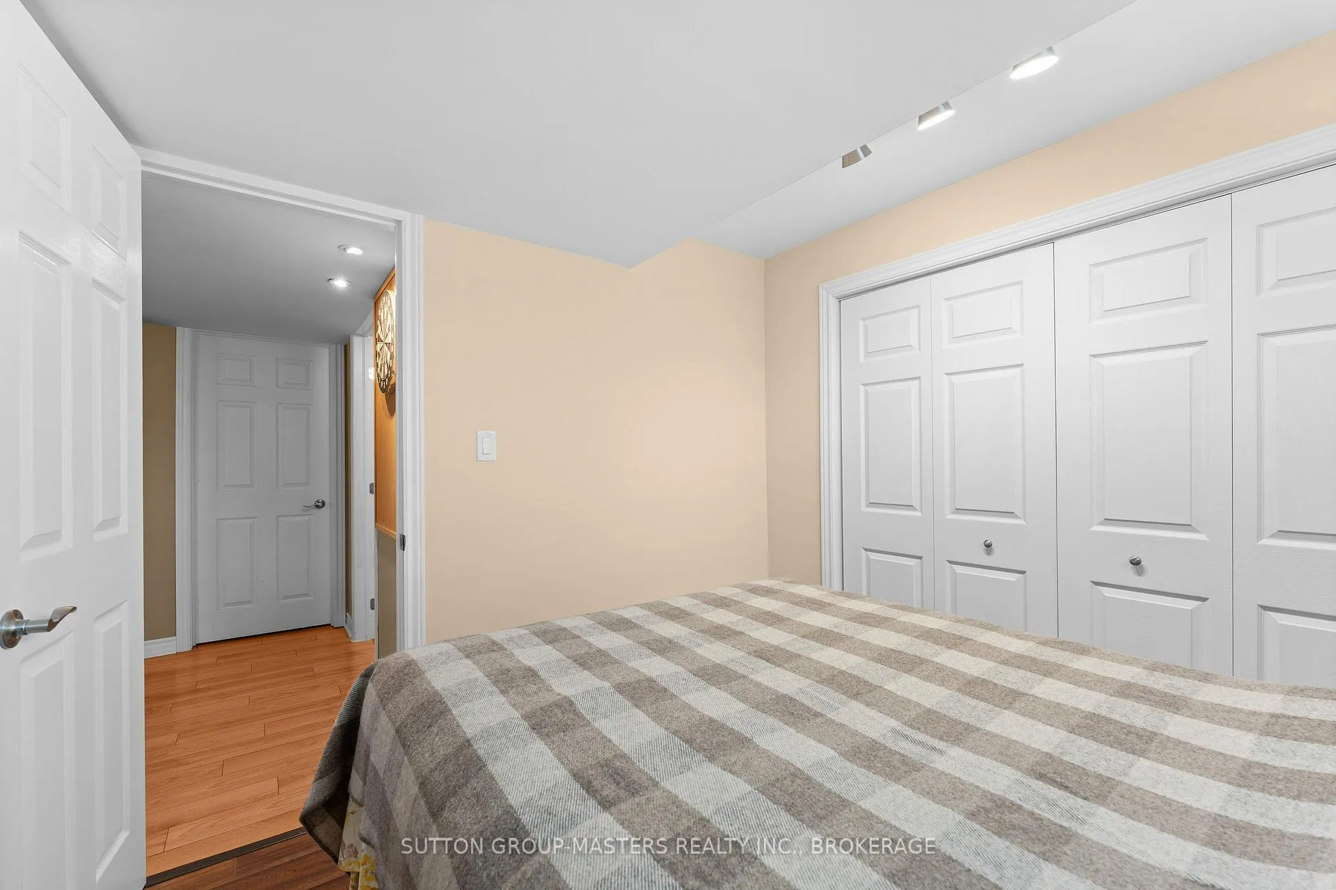 Photo 32 of 186 Kildare Avenue, Loyalist, Amherstview — HOMEH