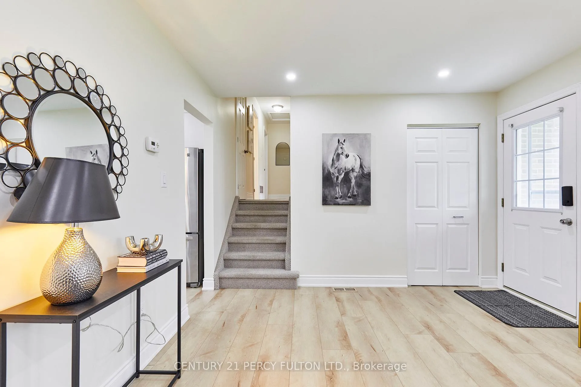 Photo 10 of 39 Meredith Crescent, Cobourg — HOMEH