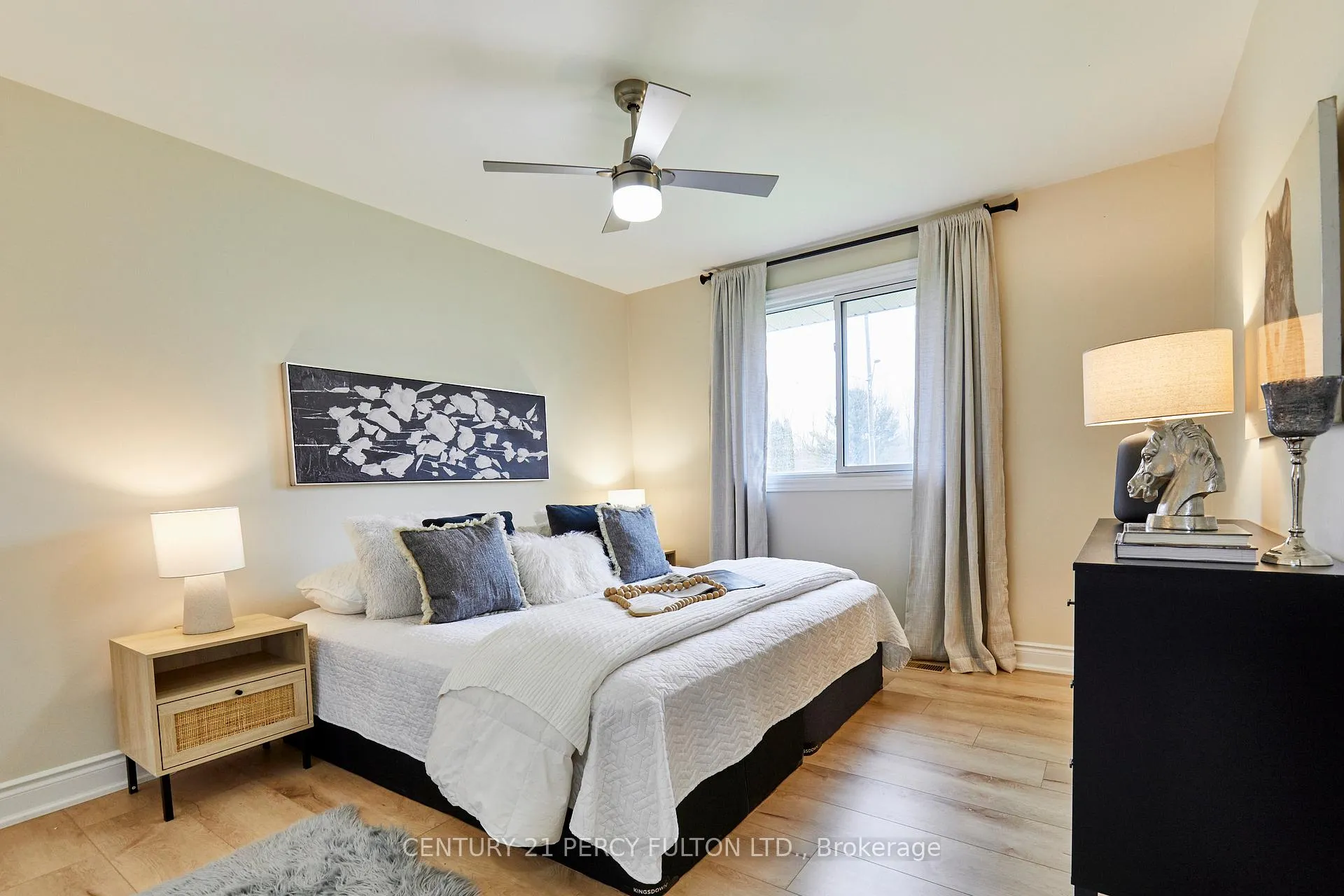 Photo 19 of 39 Meredith Crescent, Cobourg — HOMEH