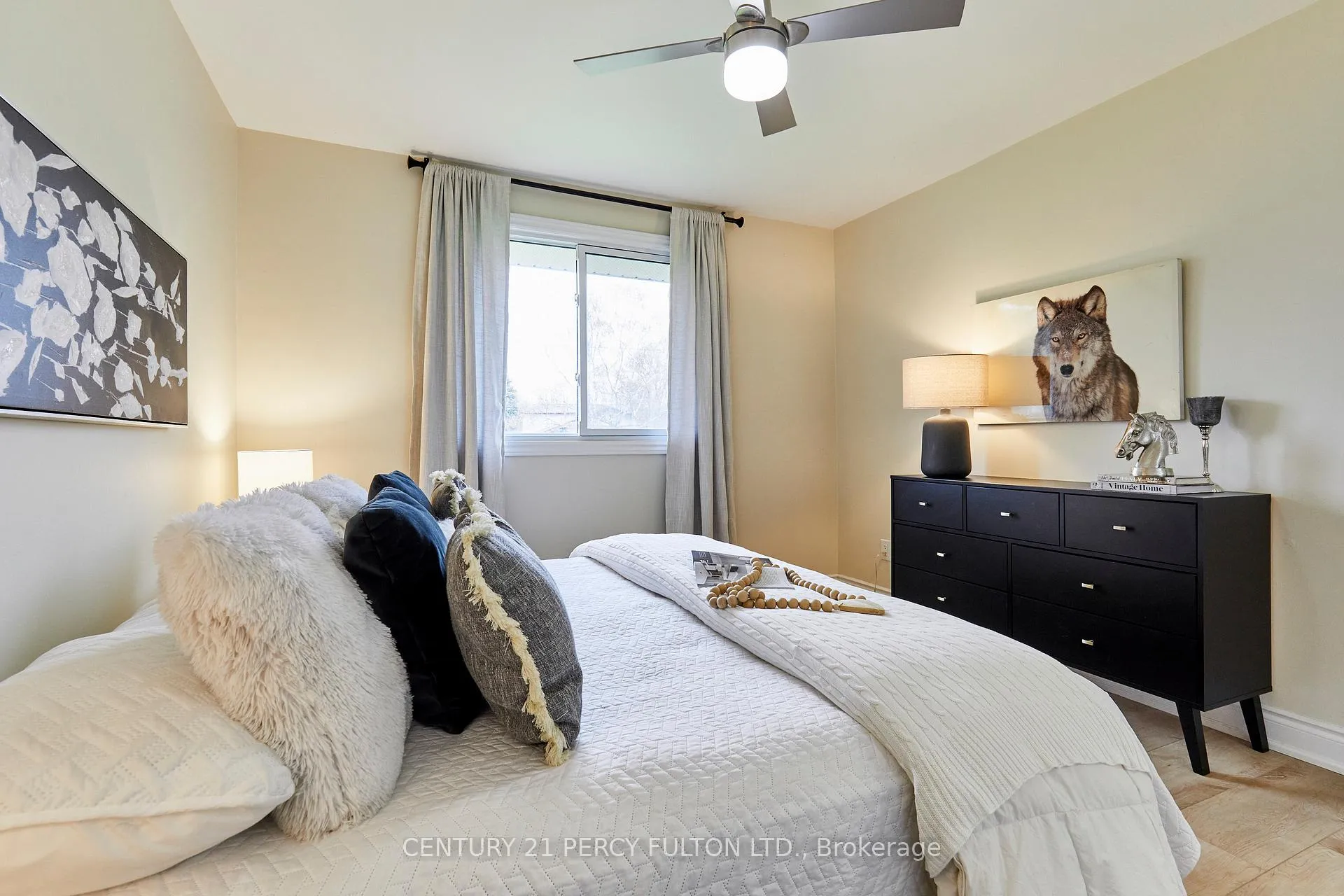 Photo 20 of 39 Meredith Crescent, Cobourg — HOMEH