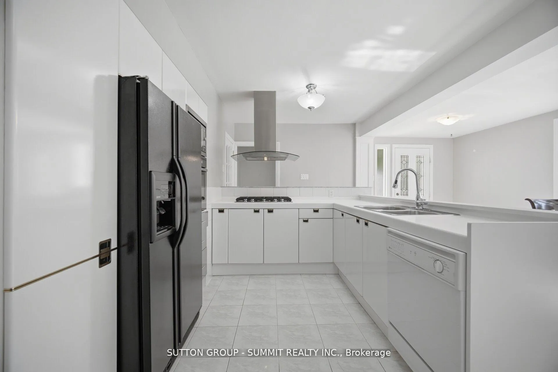 Photo 12 of 3 Donata Drive, Mississauga, Streetsville — HOMEH
