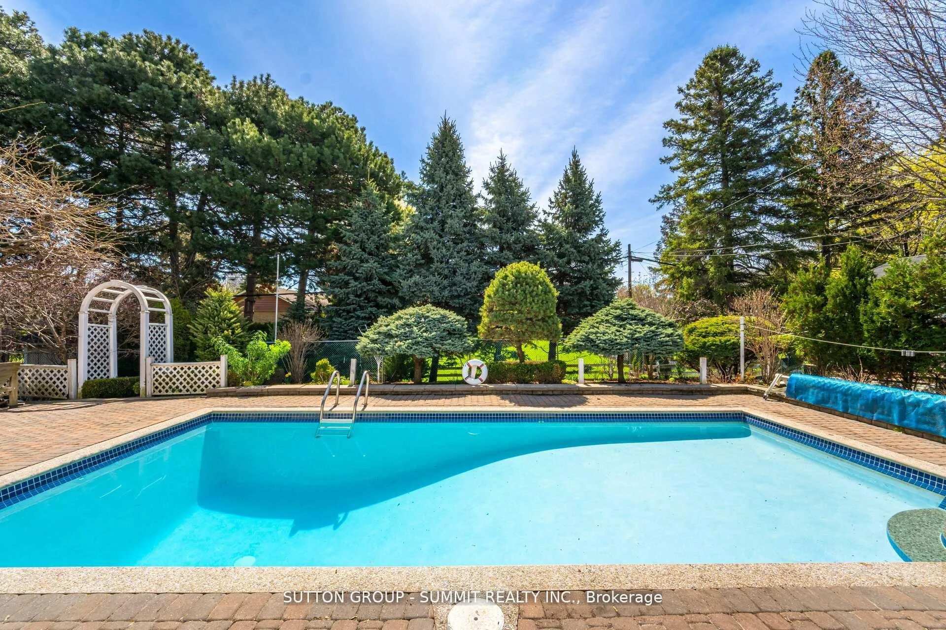 Photo 28 of 3 Donata Drive, Mississauga, Streetsville — HOMEH