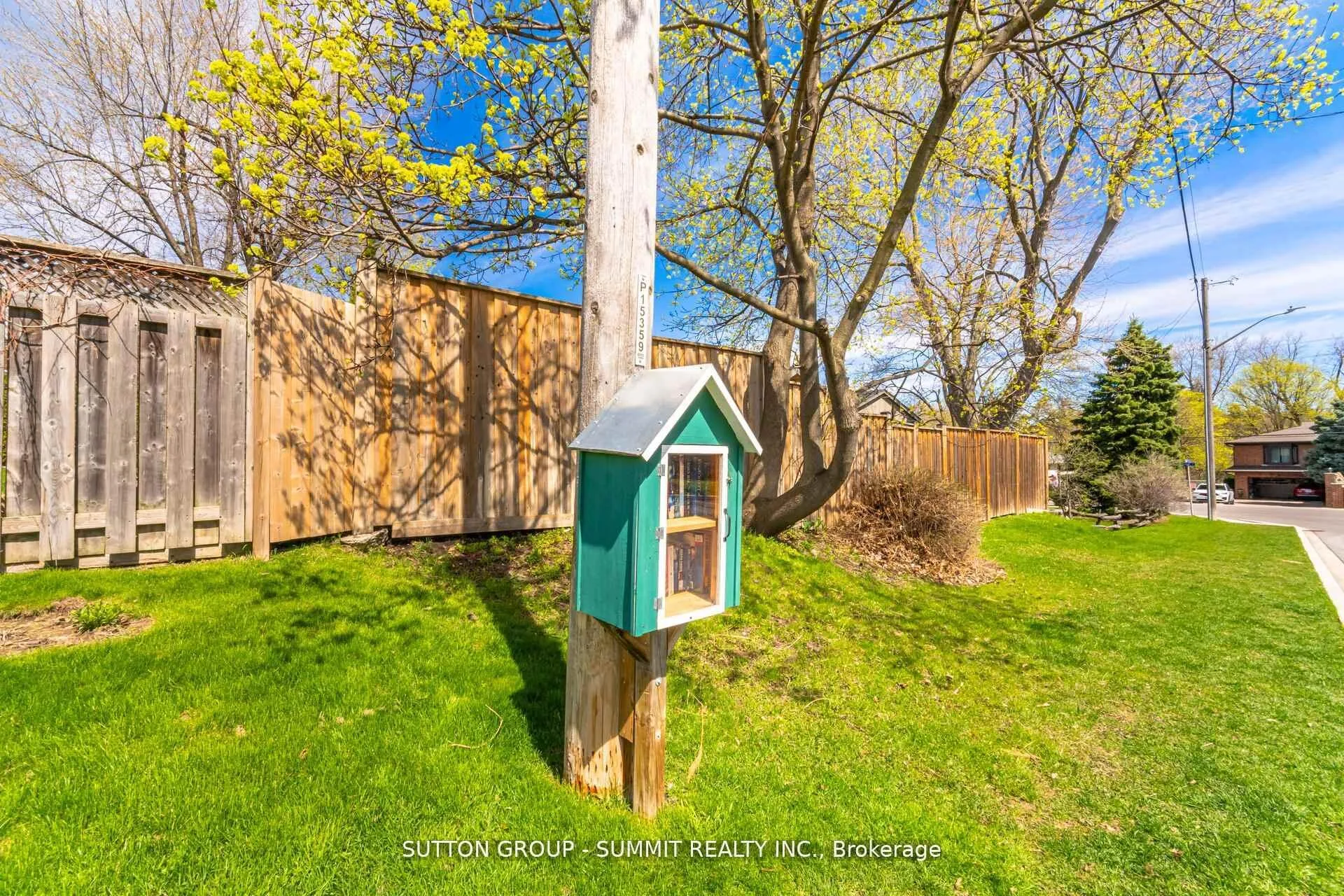Photo 34 of 3 Donata Drive, Mississauga, Streetsville — HOMEH