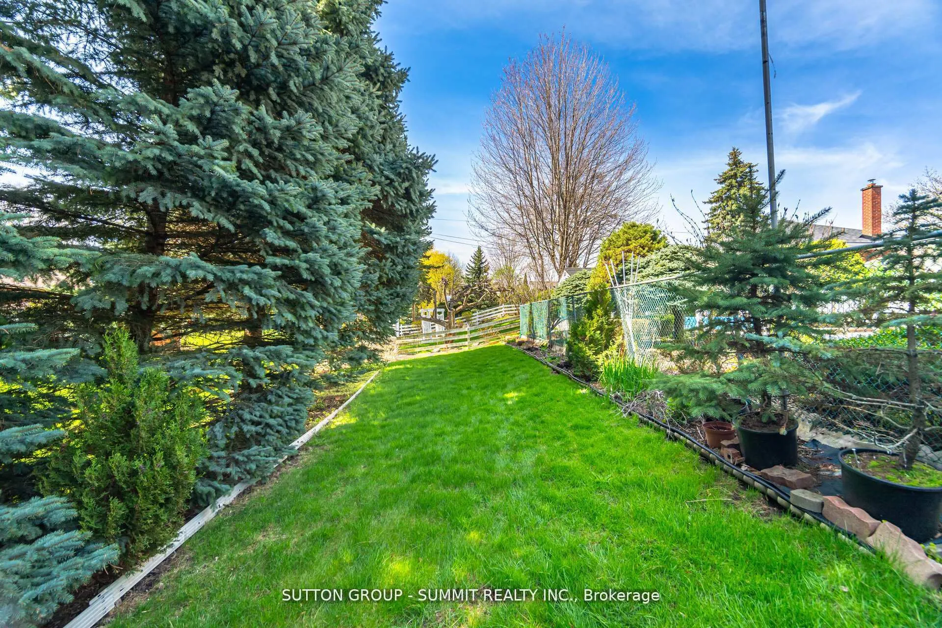 Photo 35 of 3 Donata Drive, Mississauga, Streetsville — HOMEH