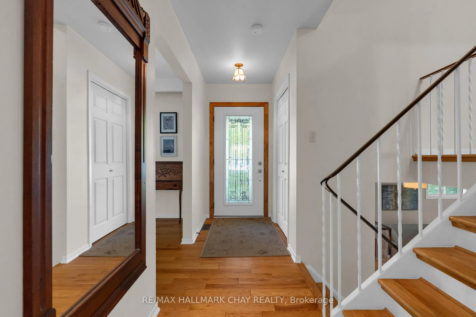 Photo 3 of 3724 Whitecap Drive, Innisfil, Rural Innisfil — HOMEH