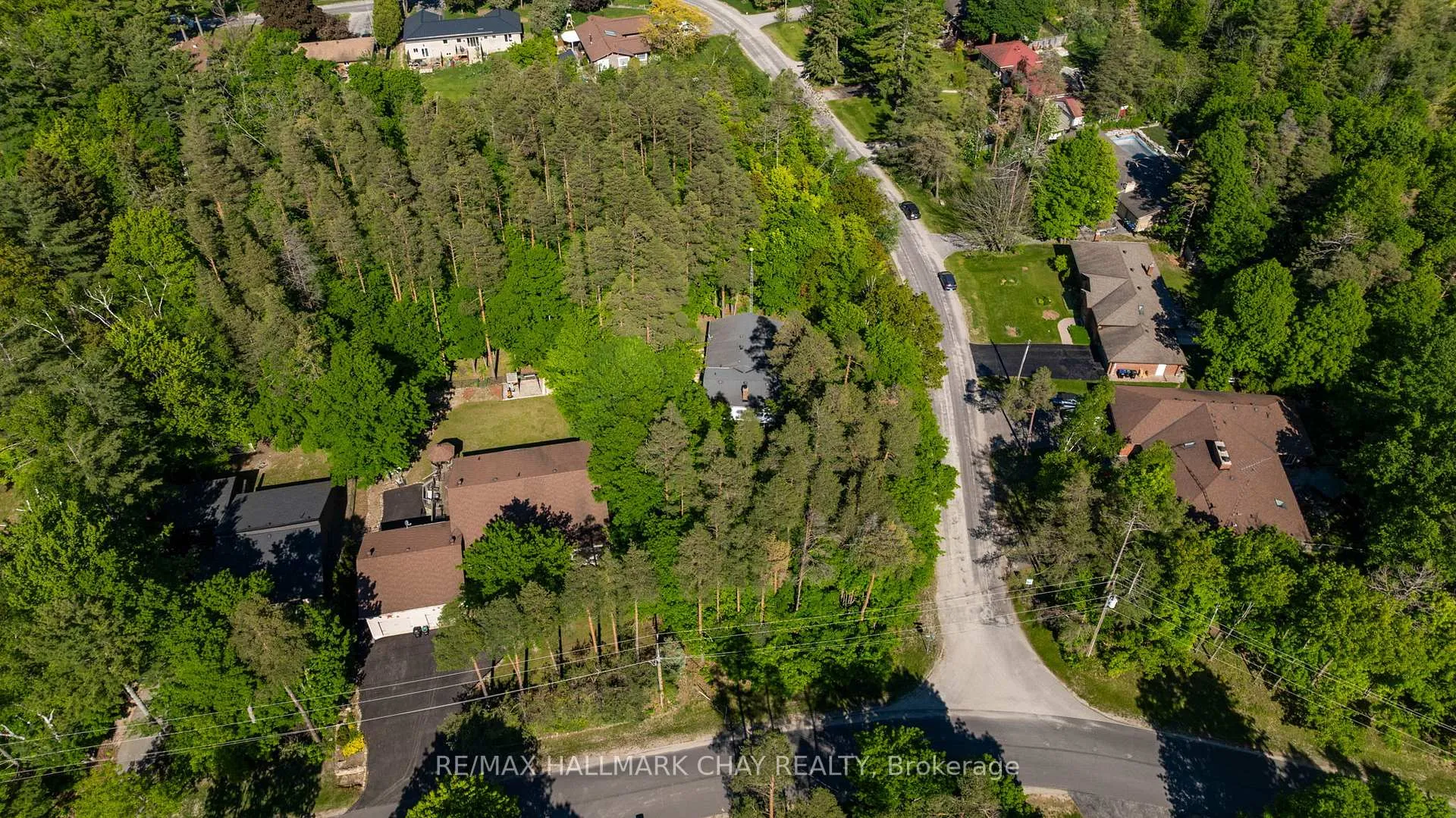 Photo 36 of 3724 Whitecap Drive, Innisfil, Rural Innisfil — HOMEH