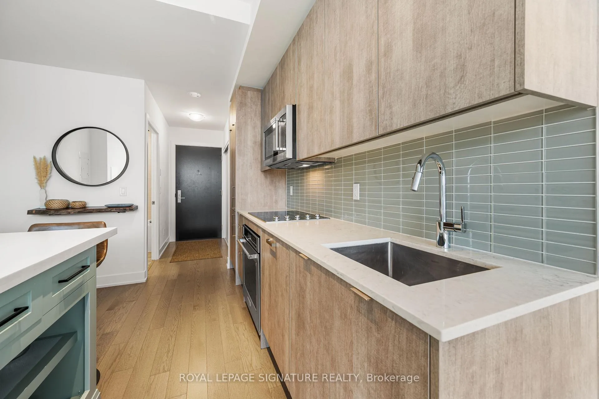 Photo 7 of Unit 410, 181 Bedford Road, Toronto, The Annex — HOMEH