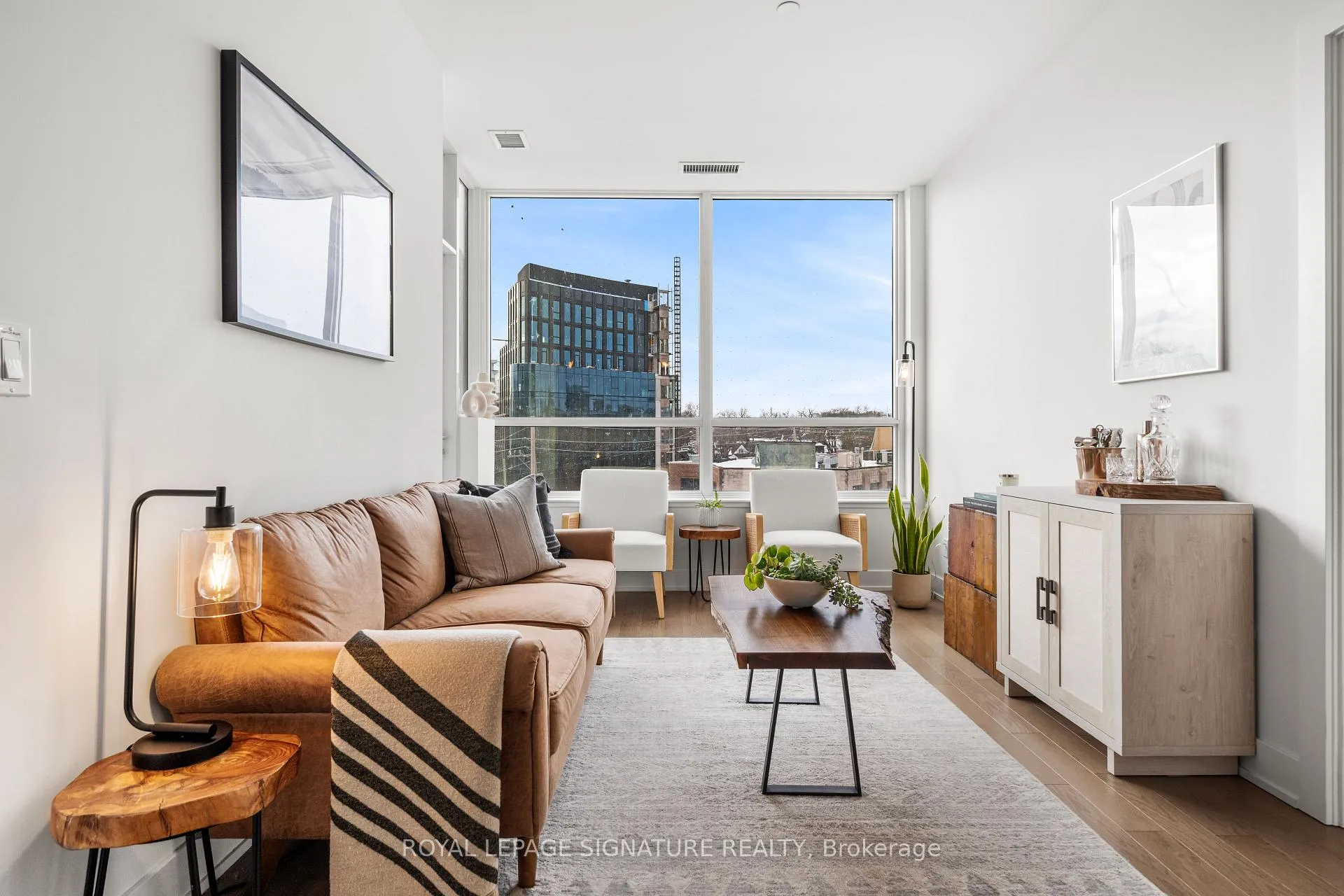 Photo 9 of Unit 410, 181 Bedford Road, Toronto, The Annex — HOMEH