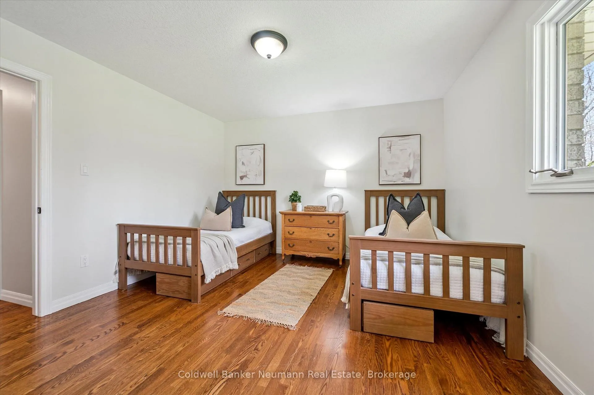 Photo 23 of 25 Riverview Drive, Centre Wellington, Elora/Salem — HOMEH