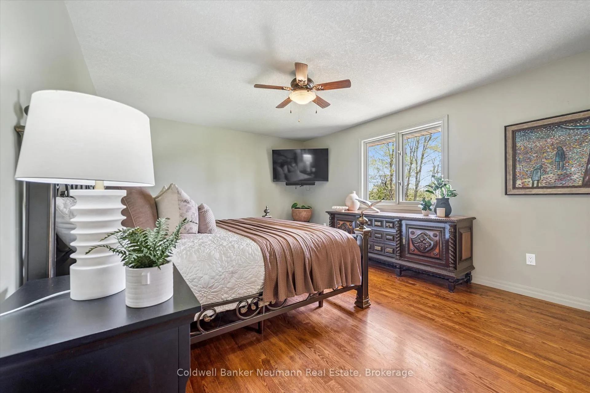 Photo 26 of 25 Riverview Drive, Centre Wellington, Elora/Salem — HOMEH