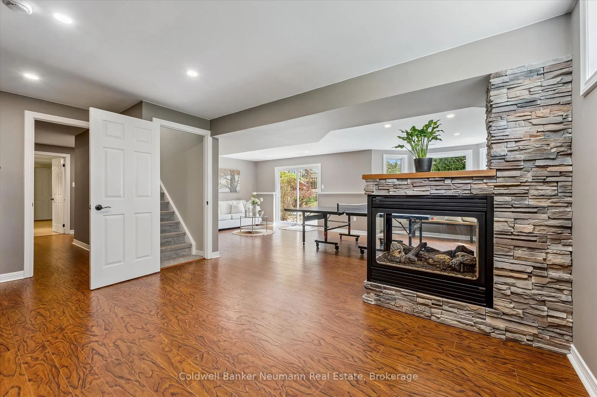 Photo 30 of 25 Riverview Drive, Centre Wellington, Elora/Salem — HOMEH