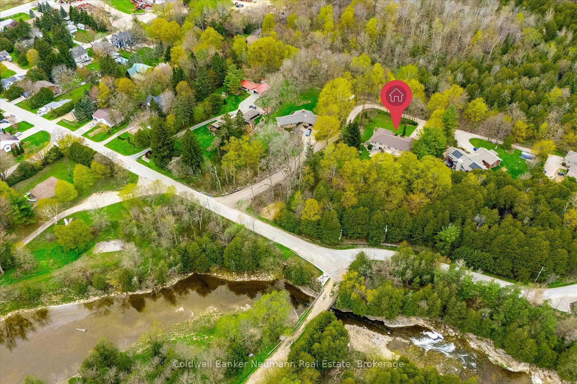 Photo 50 of 25 Riverview Drive, Centre Wellington, Elora/Salem — HOMEH
