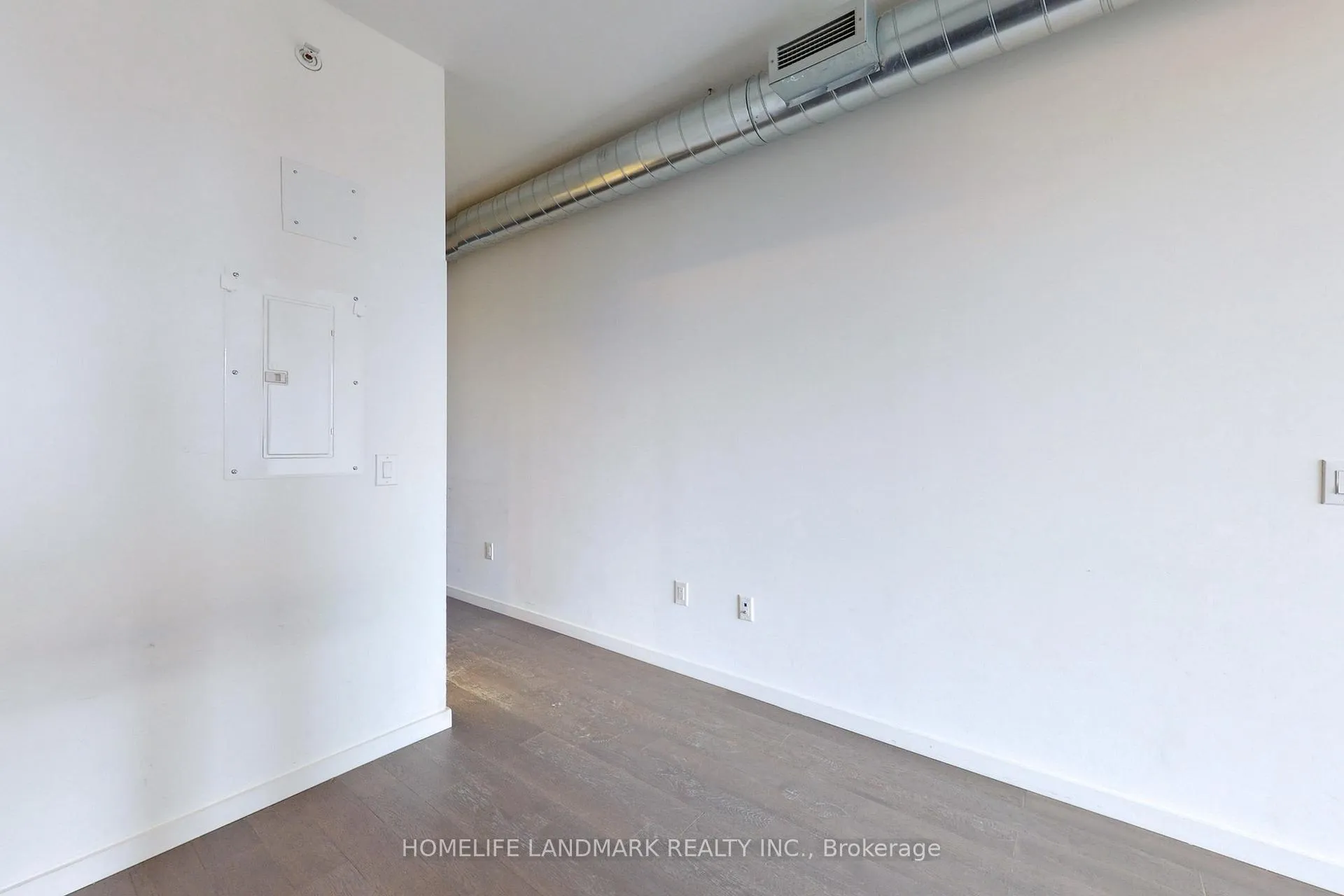 Photo 8 of Unit 718, 170 Bayview Avenue, Toronto, Waterfront Communities — HOMEH