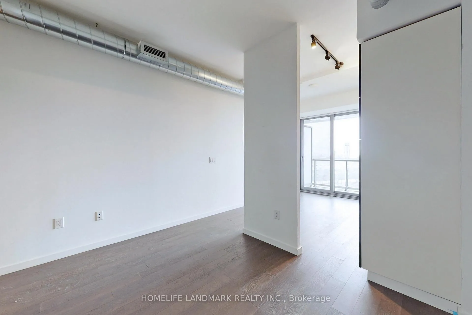 Photo 9 of Unit 718, 170 Bayview Avenue, Toronto, Waterfront Communities — HOMEH