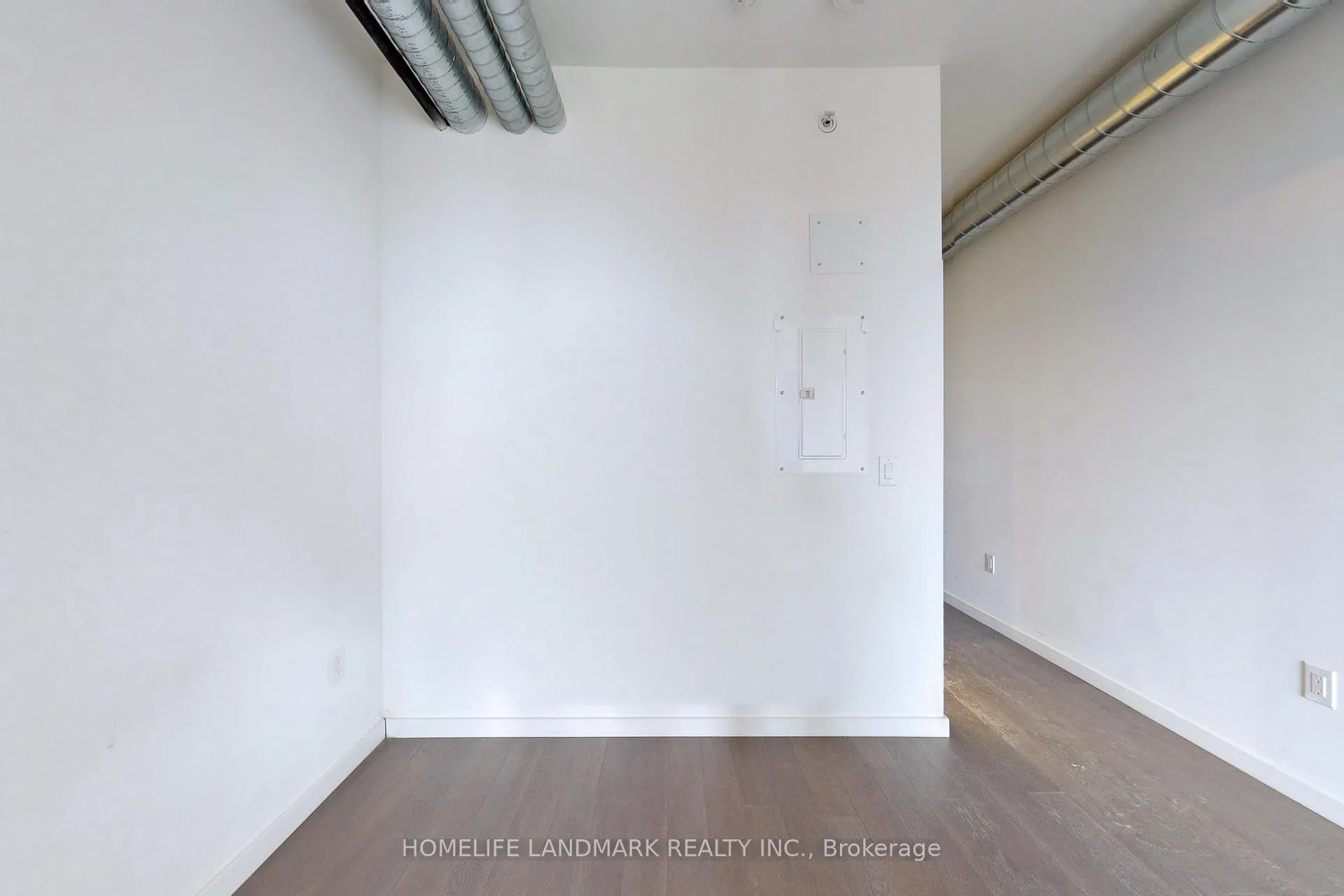 Photo 12 of Unit 718, 170 Bayview Avenue, Toronto, Waterfront Communities — HOMEH