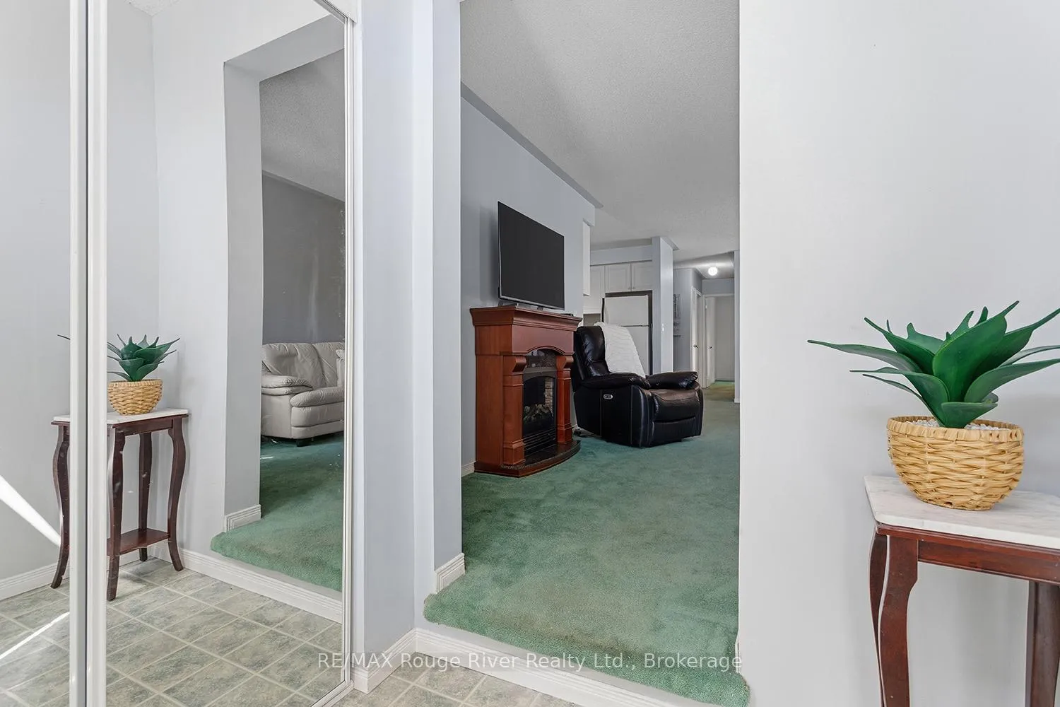 Photo 5 of 197 Carroll Crescent, Cobourg — HOMEH