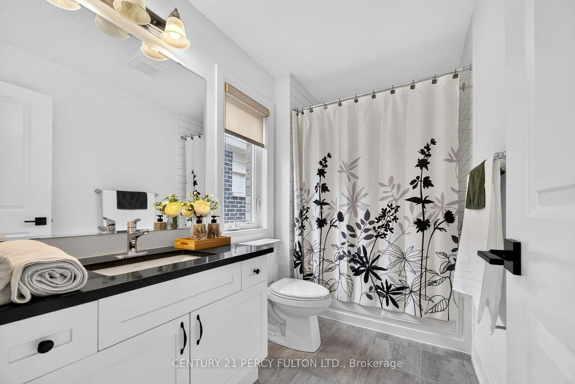 Photo 26 of 1477 Mockingbird Square, Pickering, Rural Pickering — HOMEH