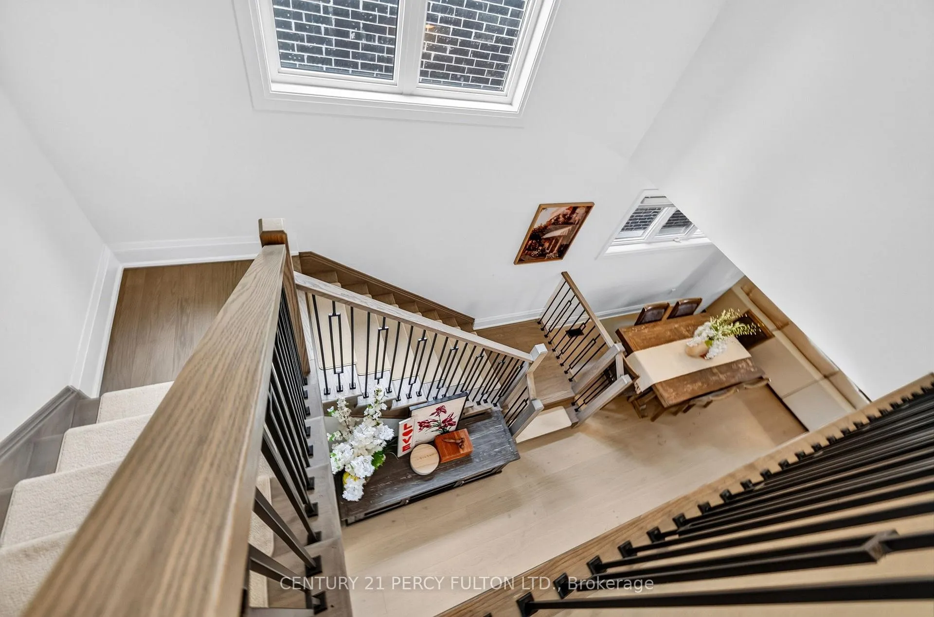 Photo 31 of 1477 Mockingbird Square, Pickering, Rural Pickering — HOMEH