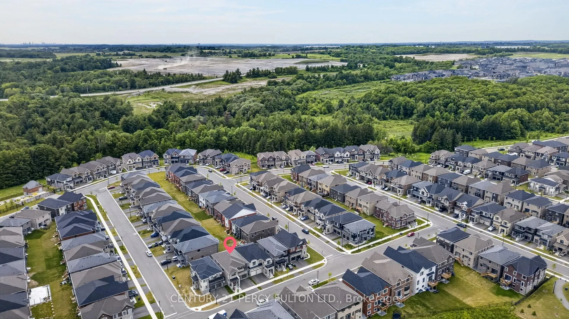 Photo 36 of 1477 Mockingbird Square, Pickering, Rural Pickering — HOMEH