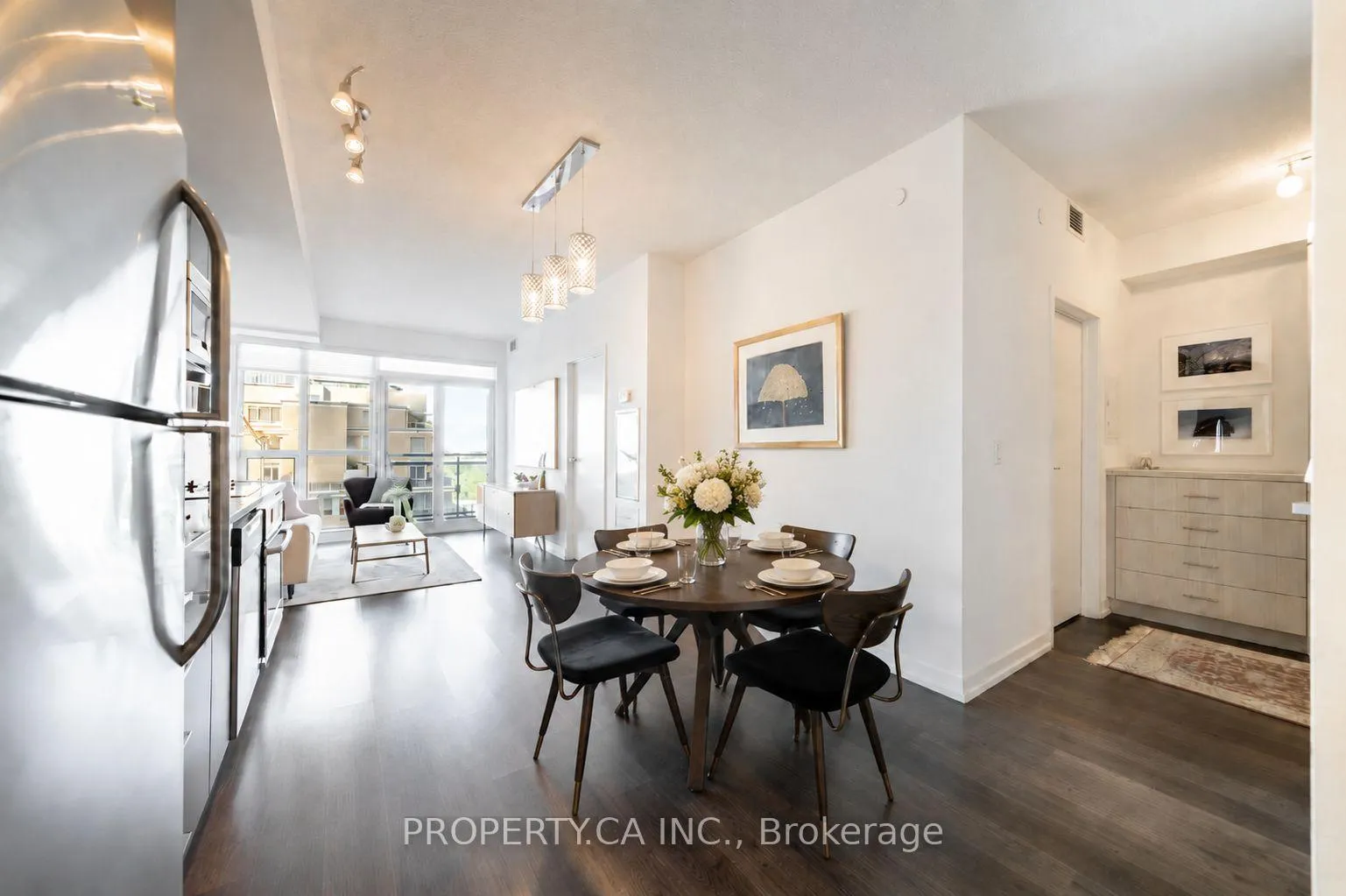 Photo 1 of Unit 1416, 98 Lillian Street, Toronto, Mount Pleasant West — HOMEH