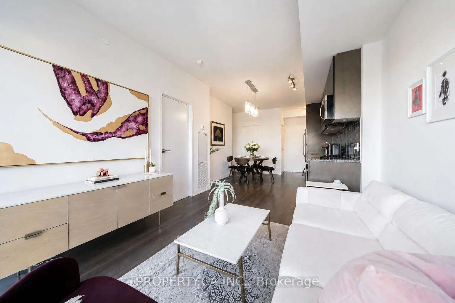 Photo 6 of Unit 1416, 98 Lillian Street, Toronto, Mount Pleasant West — HOMEH