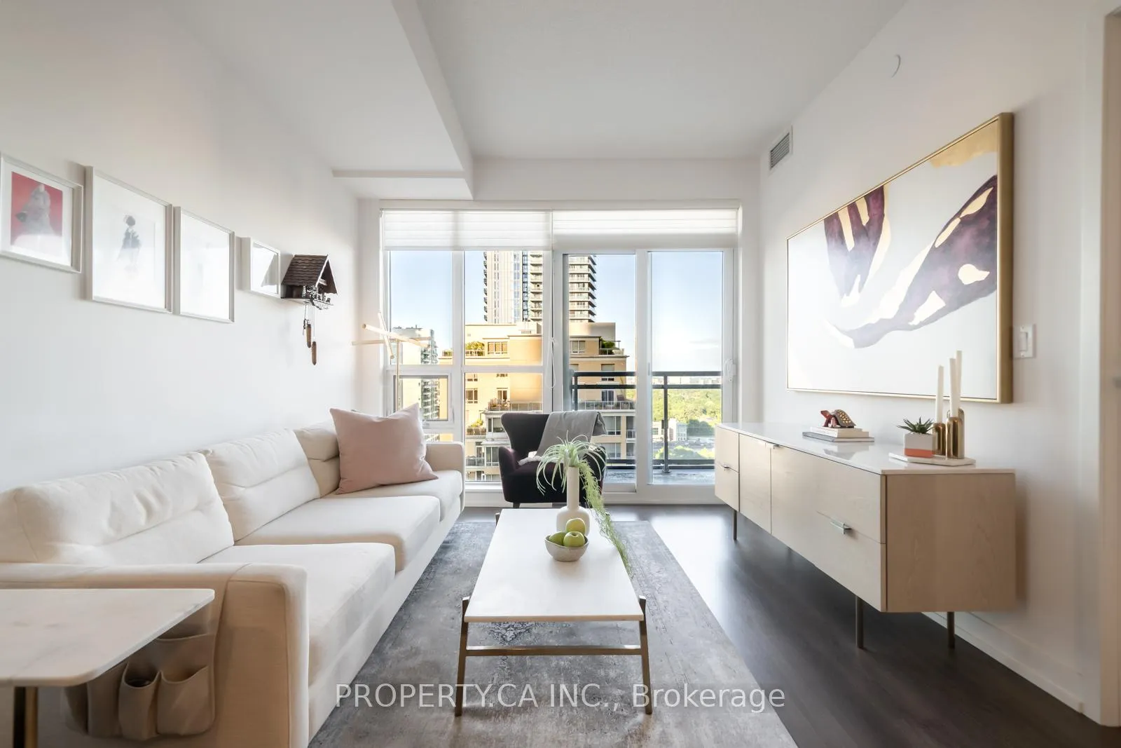 Photo 7 of Unit 1416, 98 Lillian Street, Toronto, Mount Pleasant West — HOMEH