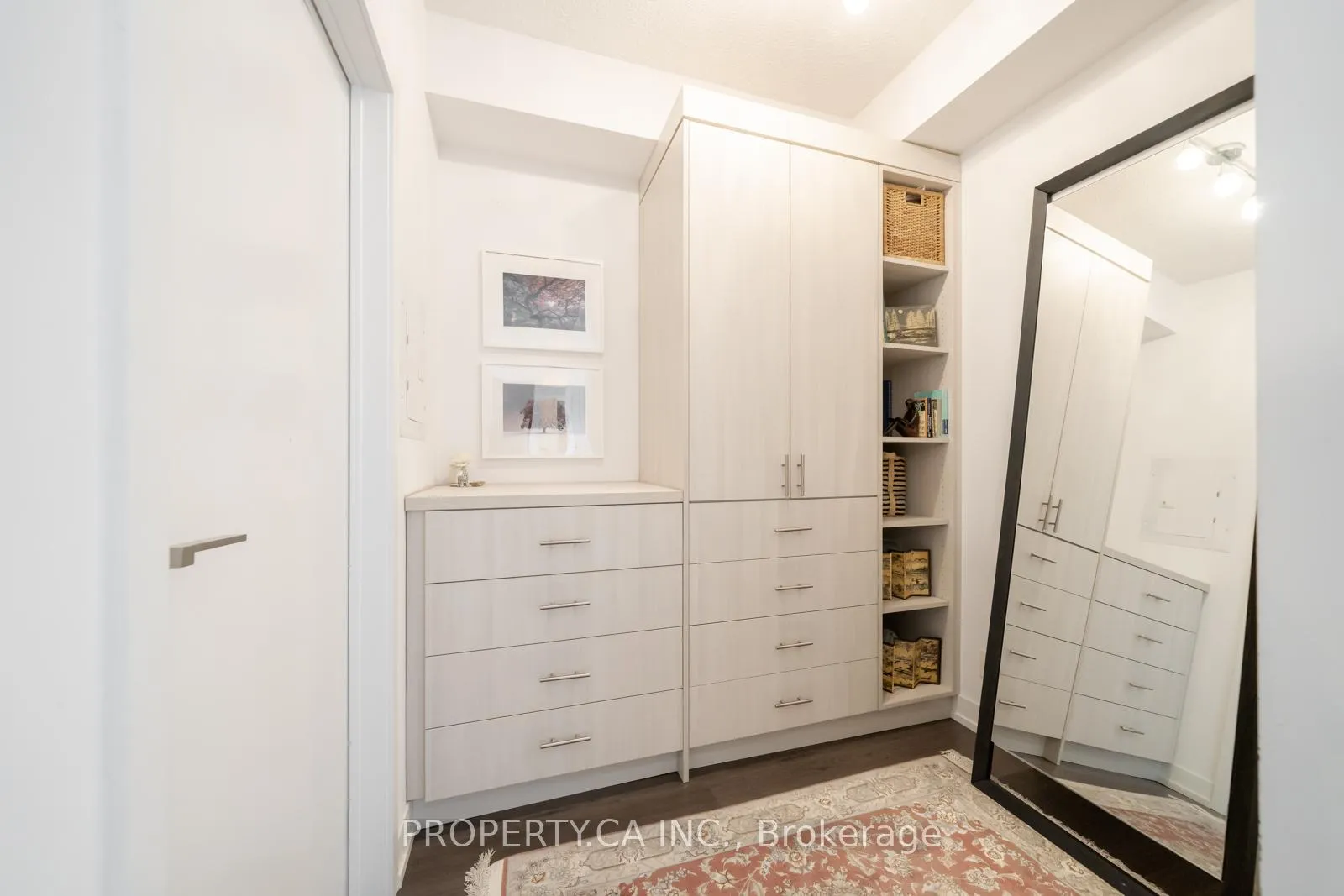Photo 15 of Unit 1416, 98 Lillian Street, Toronto, Mount Pleasant West — HOMEH