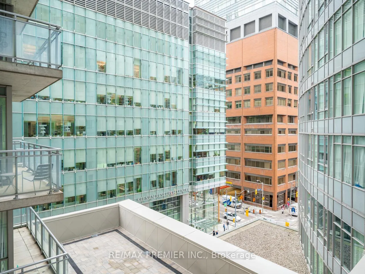 Photo 24 of Unit 705, 220 Victoria Street, Toronto, Church-Yonge Corridor — HOMEH