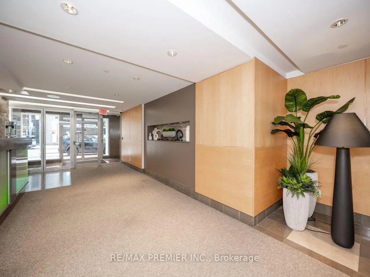 Photo 27 of Unit 705, 220 Victoria Street, Toronto, Church-Yonge Corridor — HOMEH