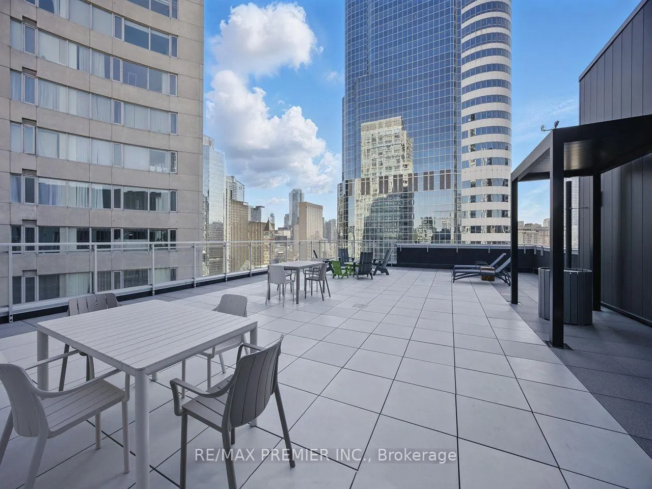 Photo 29 of Unit 705, 220 Victoria Street, Toronto, Church-Yonge Corridor — HOMEH