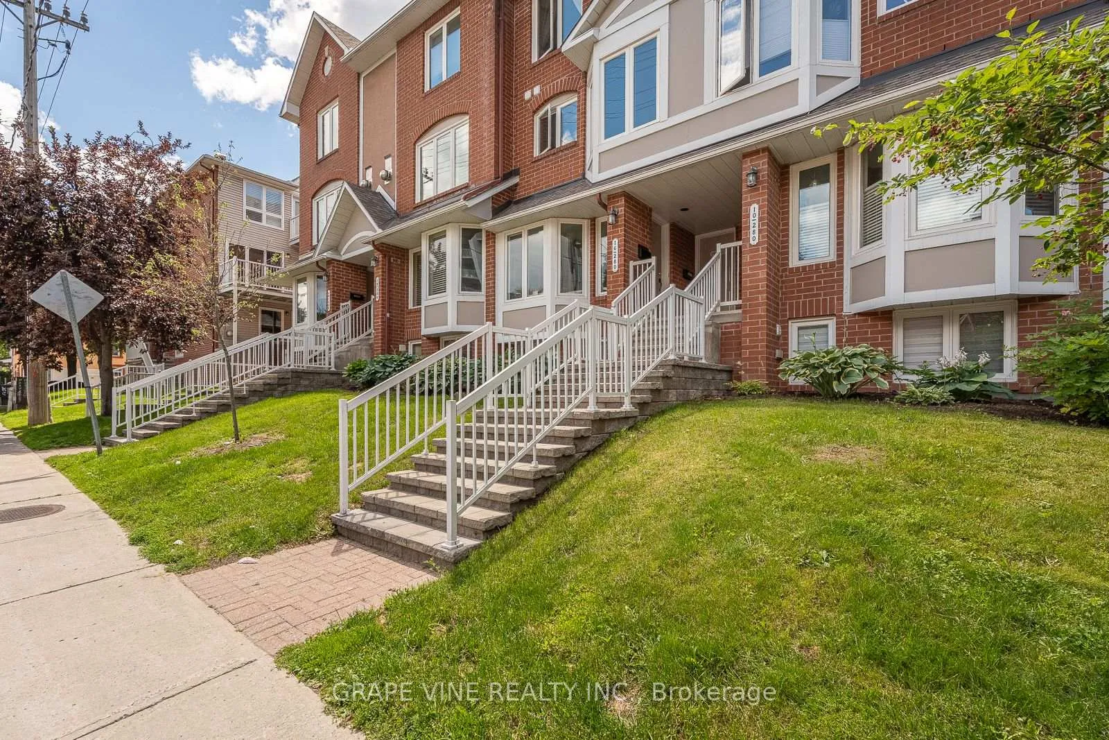 Photo 2 of Unit 14, 280 Bay Street, Ottawa, Ottawa Centre — HOMEH