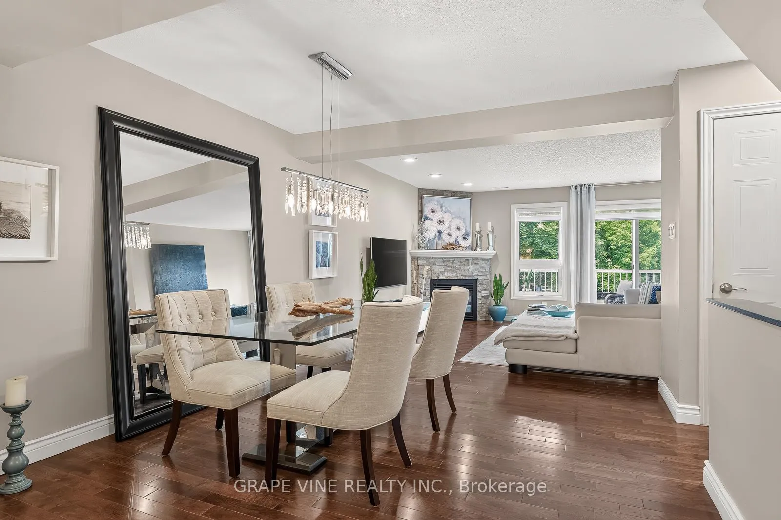 Photo 15 of Unit 14, 280 Bay Street, Ottawa, Ottawa Centre — HOMEH