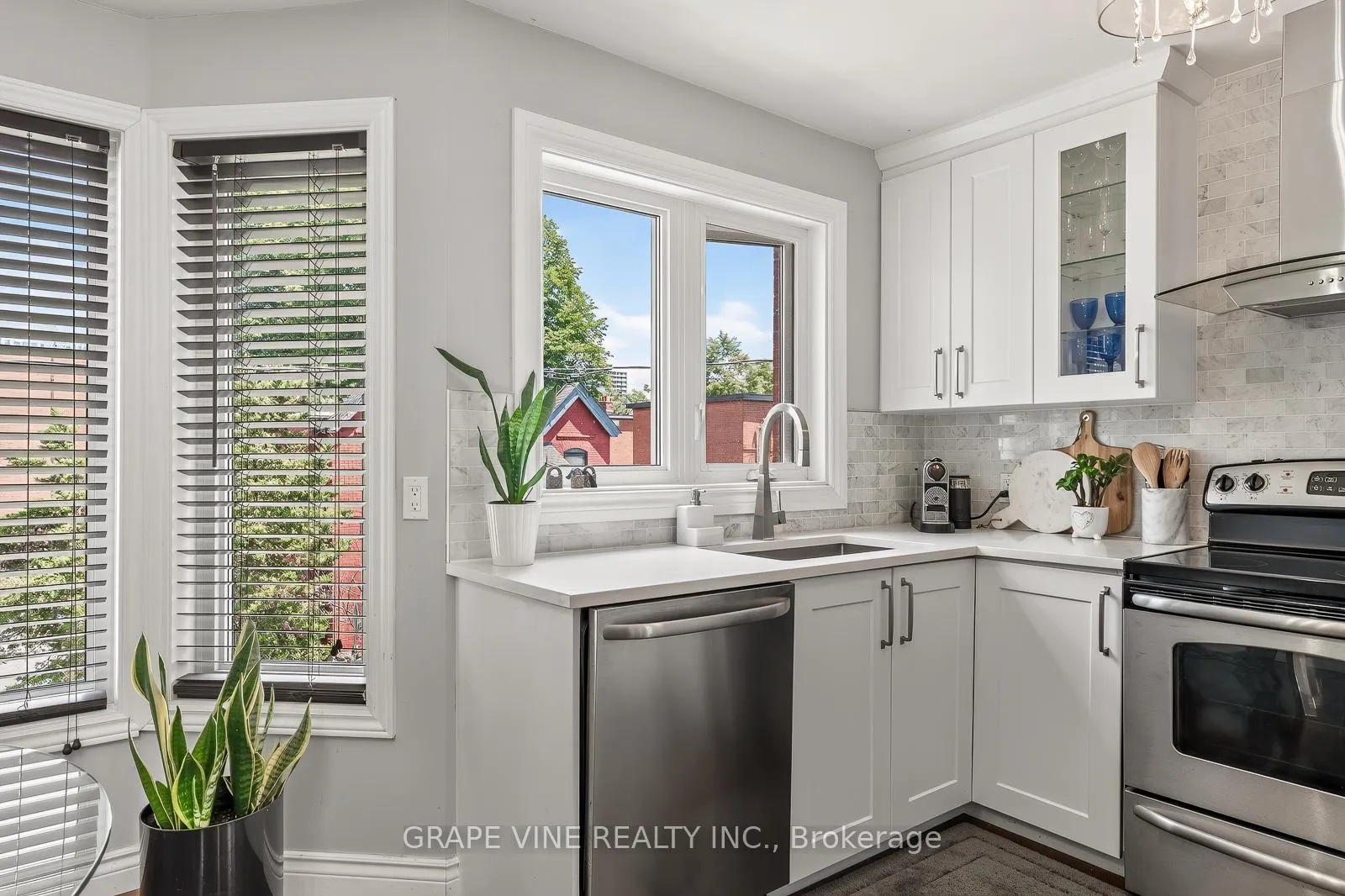 Photo 20 of Unit 14, 280 Bay Street, Ottawa, Ottawa Centre — HOMEH