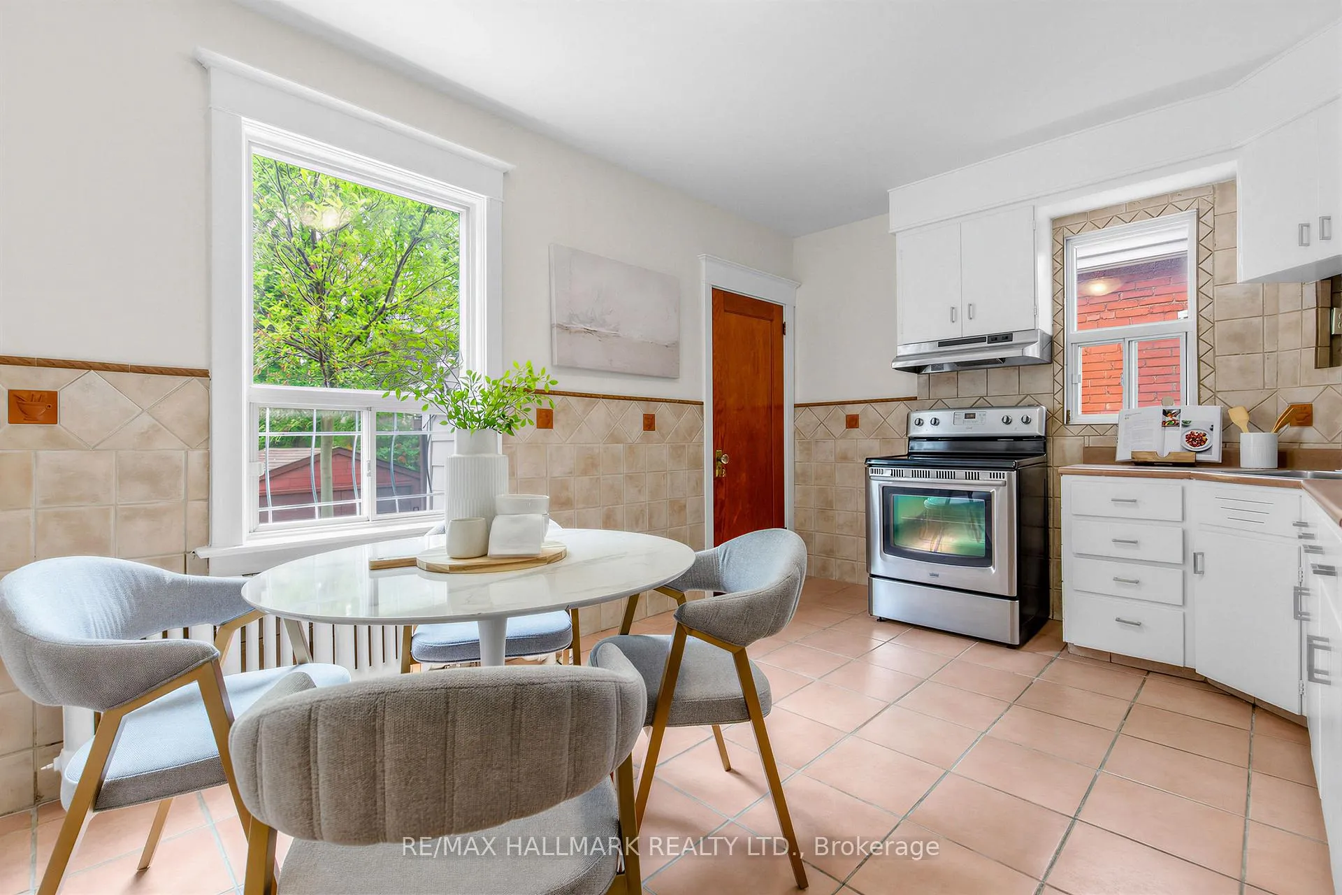Photo 17 of 365 Milverton Boulevard, Toronto, Danforth — HOMEH