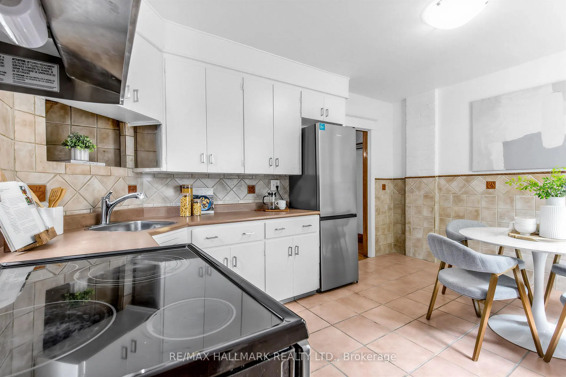 Photo 19 of 365 Milverton Boulevard, Toronto, Danforth — HOMEH