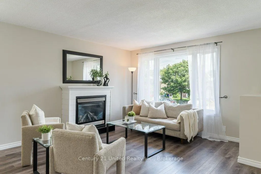 Photo 7 of 787 Mountain Ash Road, Peterborough, Otonabee Ward 1 — HOMEH
