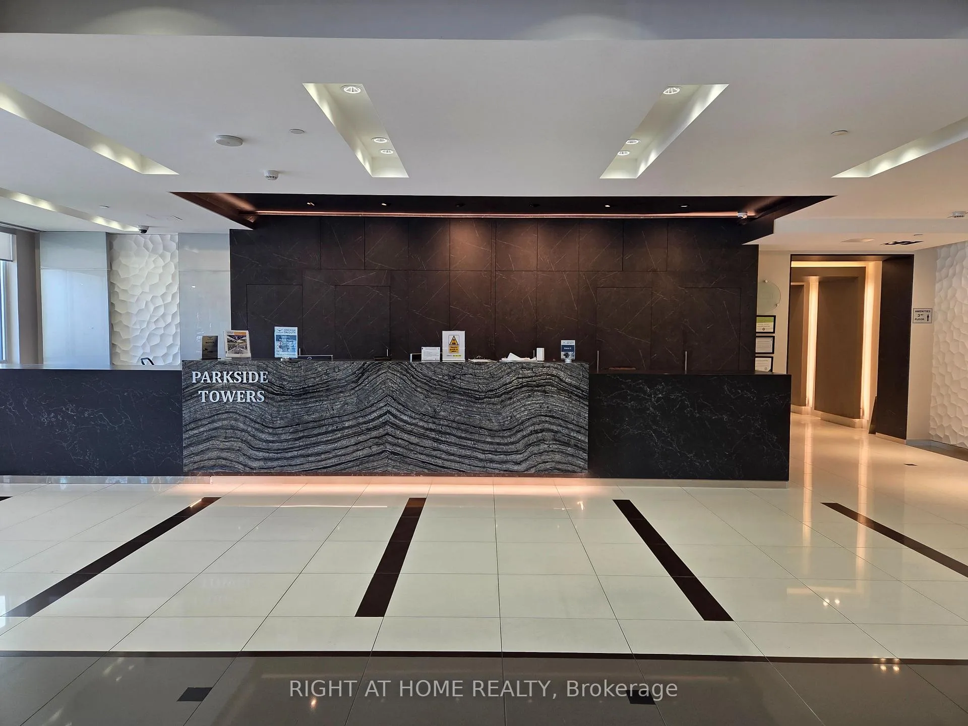 Photo 8 of Unit 1606, 7165 Yonge Street, Markham, Grandview — HOMEH