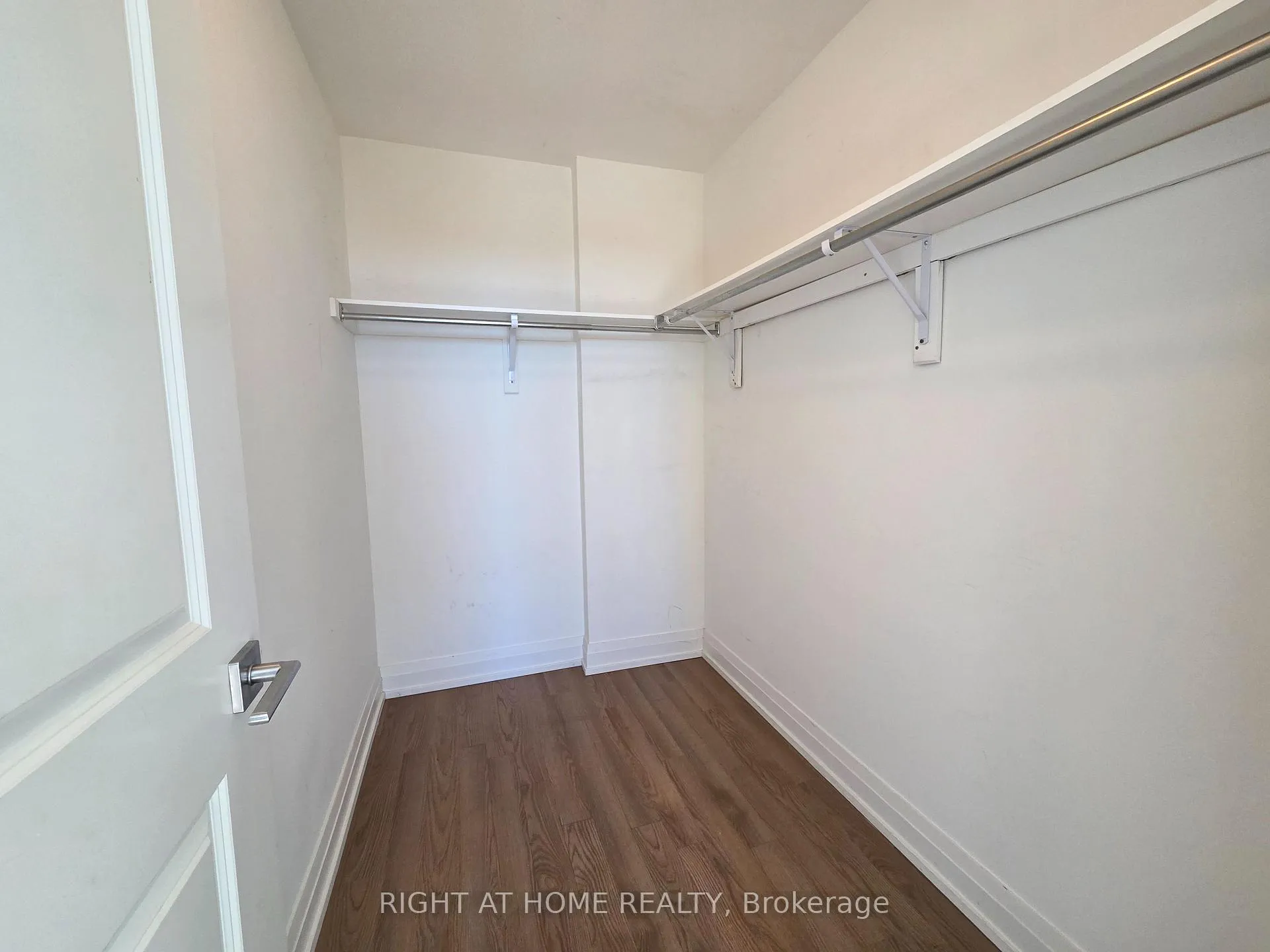 Photo 28 of Unit 1606, 7165 Yonge Street, Markham, Grandview — HOMEH