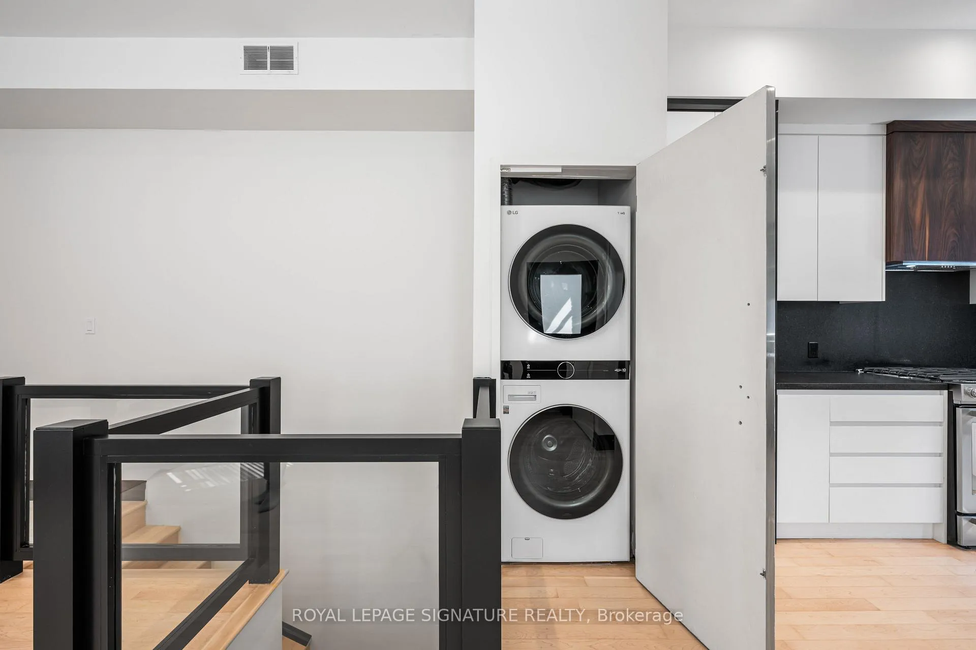 Photo 3 of Unit Main, 97 Bedford Road, Toronto, The Annex — HOMEH