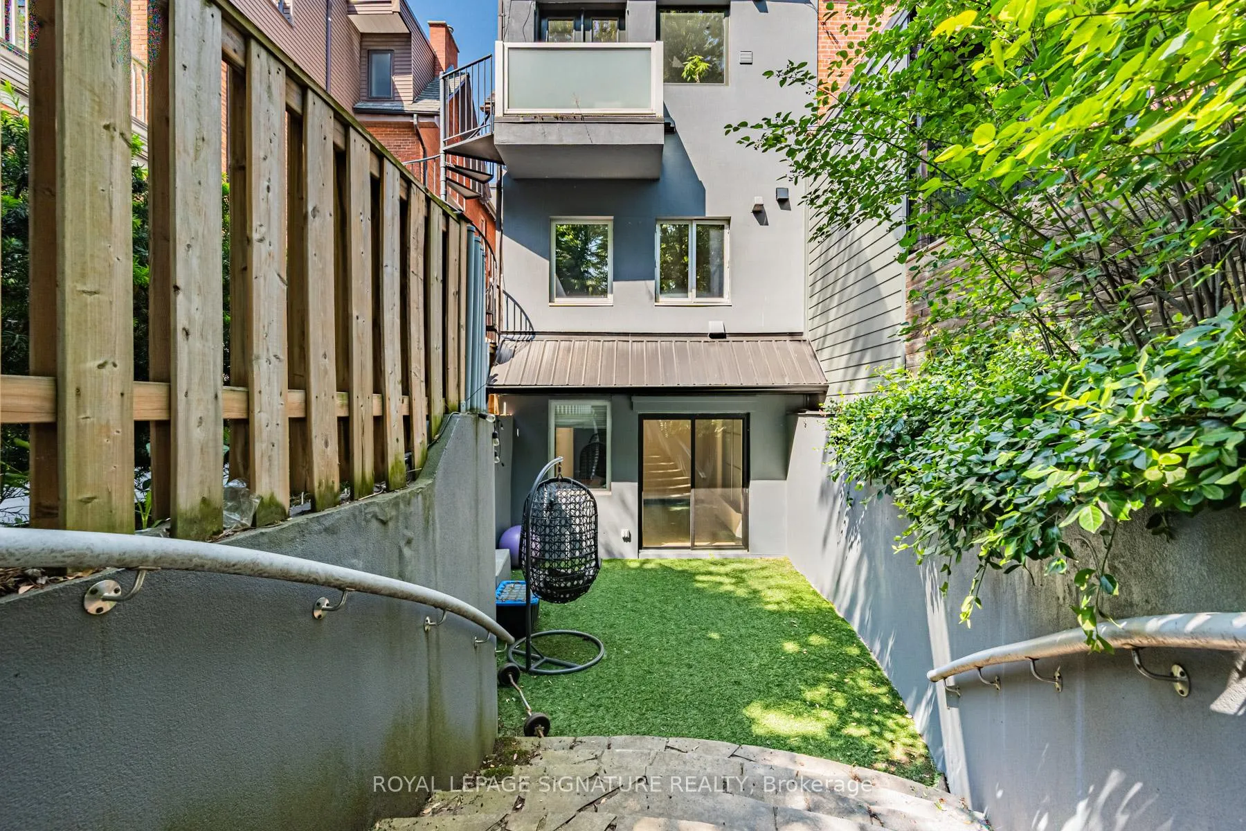 Photo 30 of Unit Main, 97 Bedford Road, Toronto, The Annex — HOMEH