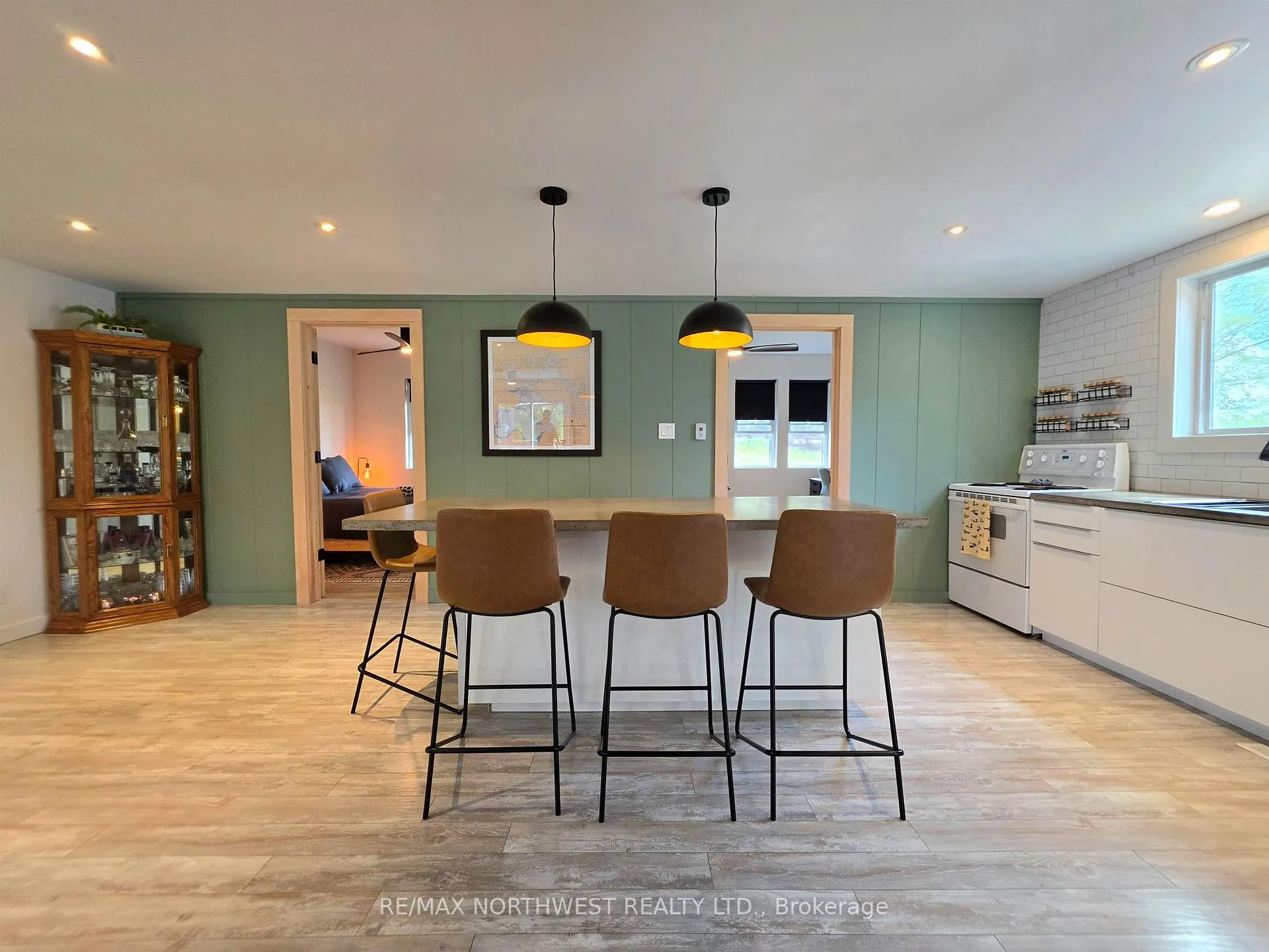 Photo 8 of 120 Mascott Avenue, Kenora, Ride Out — HOMEH