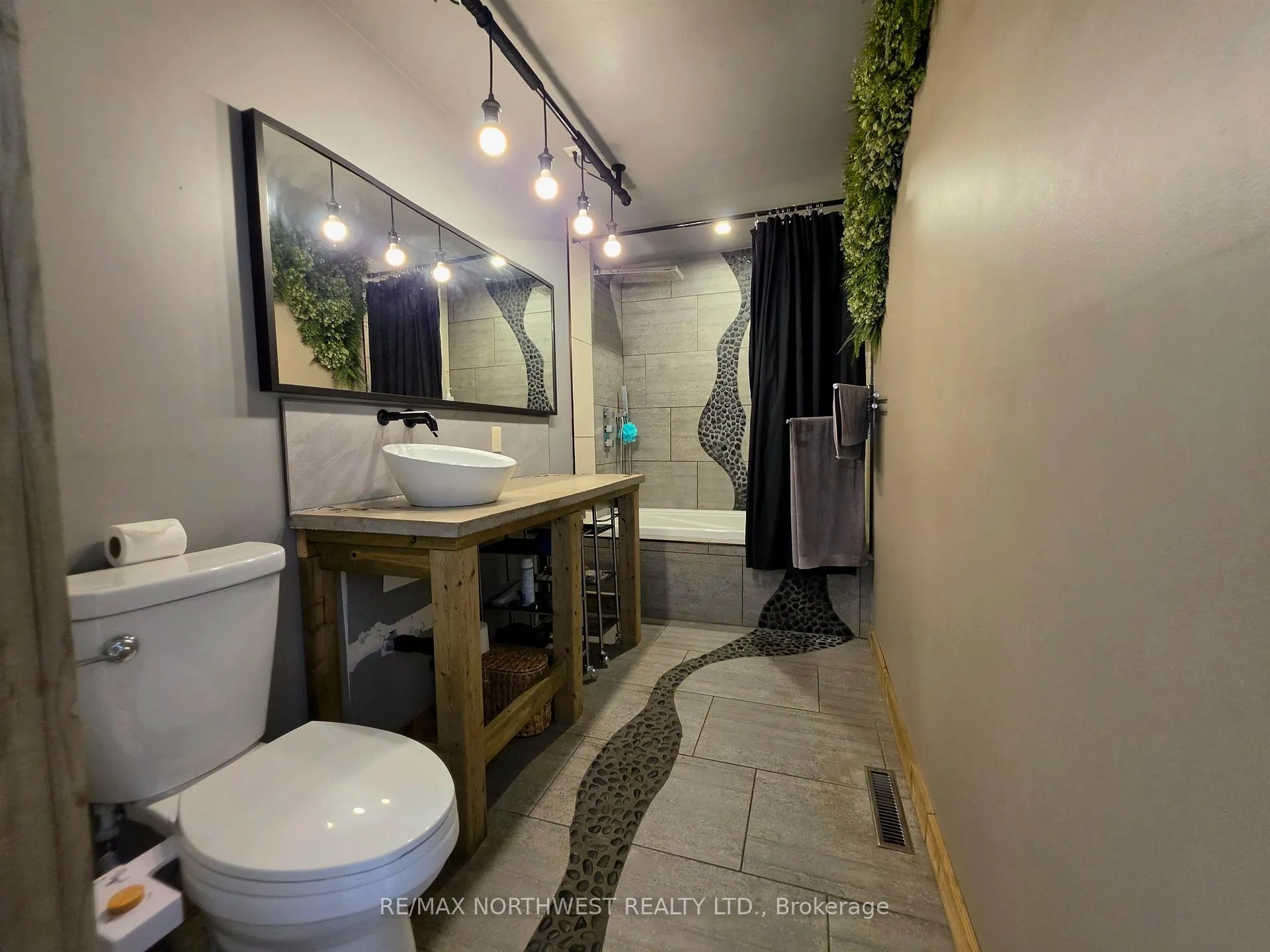 Photo 15 of 120 Mascott Avenue, Kenora, Ride Out — HOMEH