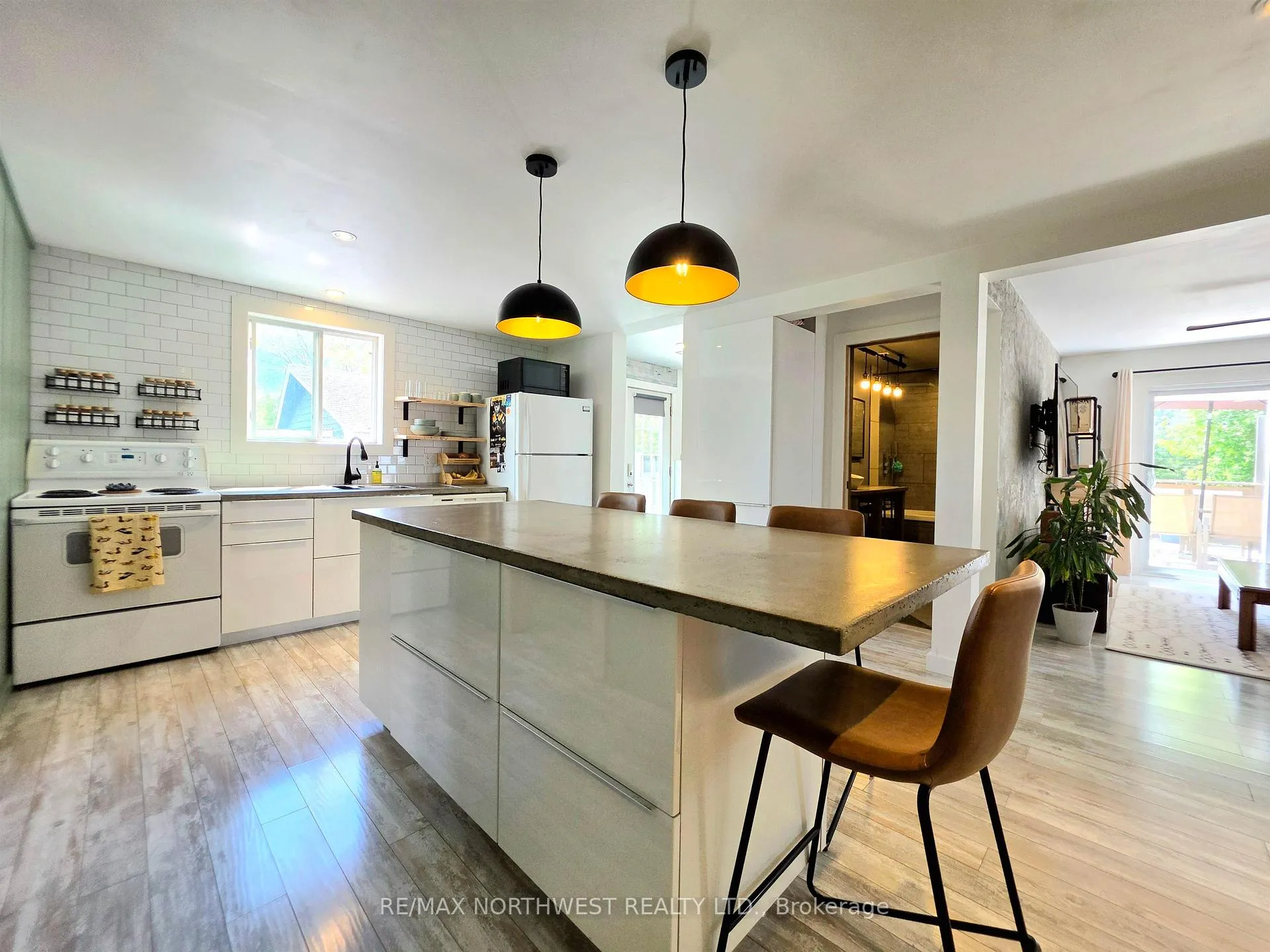 Photo 18 of 120 Mascott Avenue, Kenora, Ride Out — HOMEH