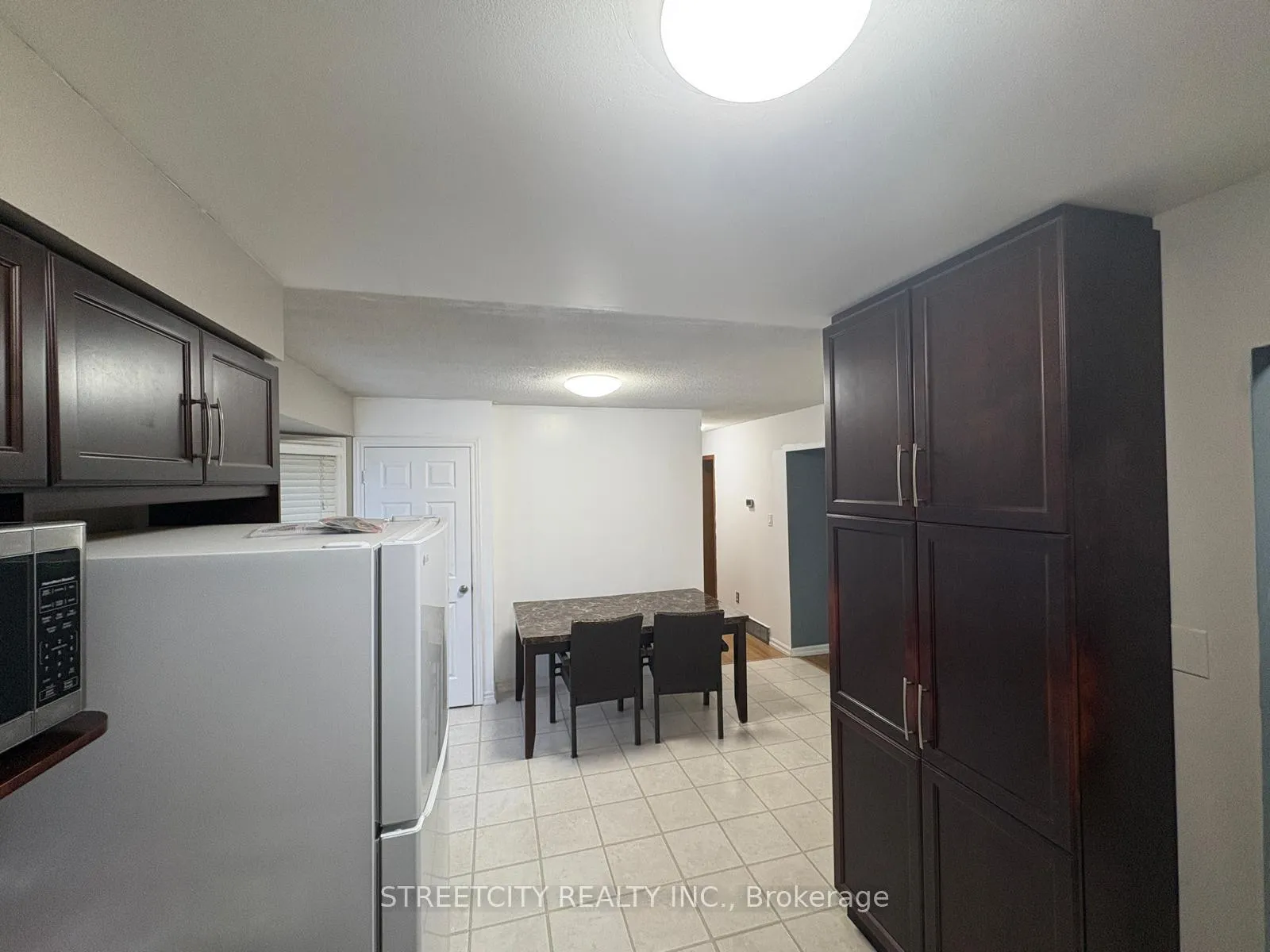 Photo 7 of 34 Glenroy Road, London, South T — HOMEH