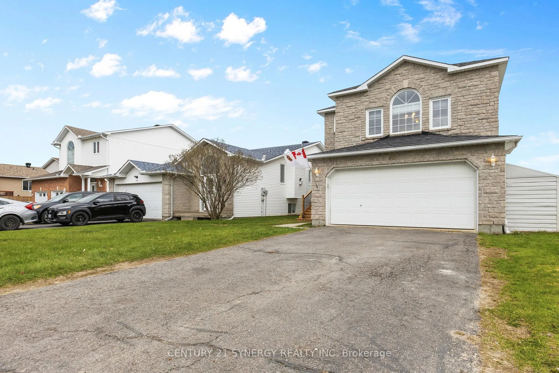 Photo 2 of 207 Stiver Street, Russell, Village of Russell — HOMEH
